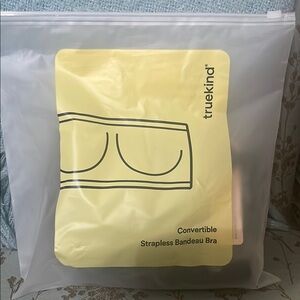 Truekind Convertible Strapless Bandeau Bra - Black